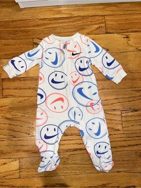 Nike Baby Footed One-Piece Zipper Romper in White with Blue & OrangeSmiley Print